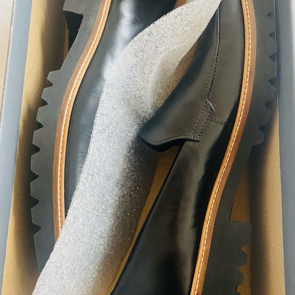 New w/ box Women’s Ecco Black Incise Tailored Loafer Size 10 - Picture 8 of 9